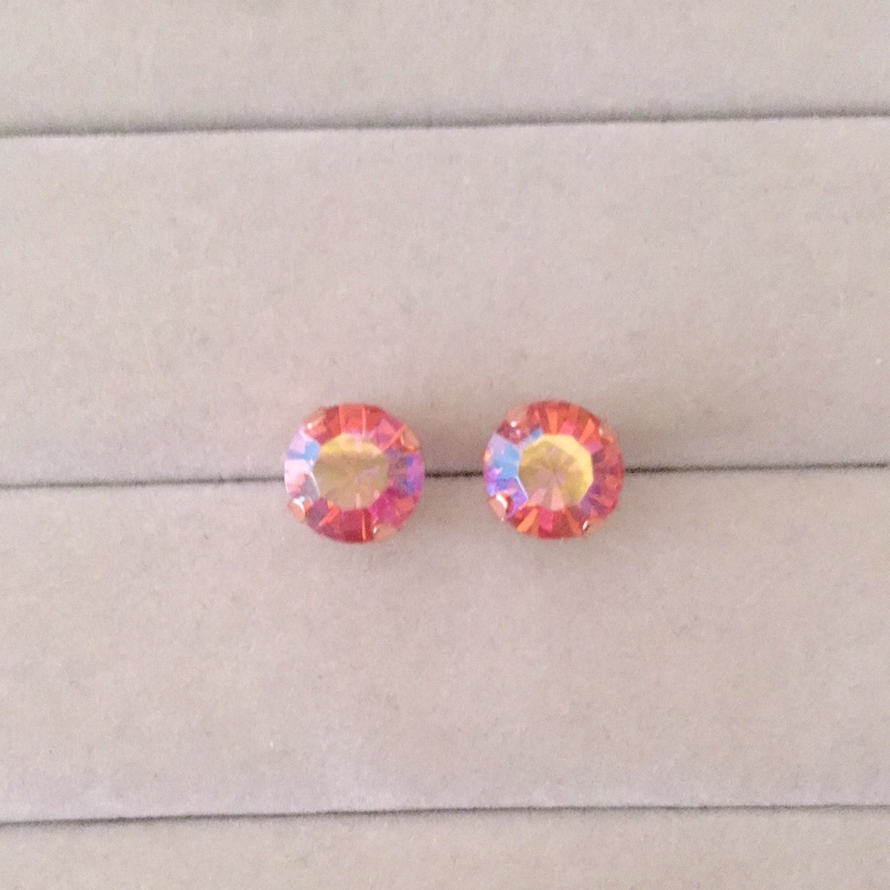 Iridescent Pink Rose Aurora Borealis Shimmer + Rose Gold Crystal Earrings - Picture 8 of 11
